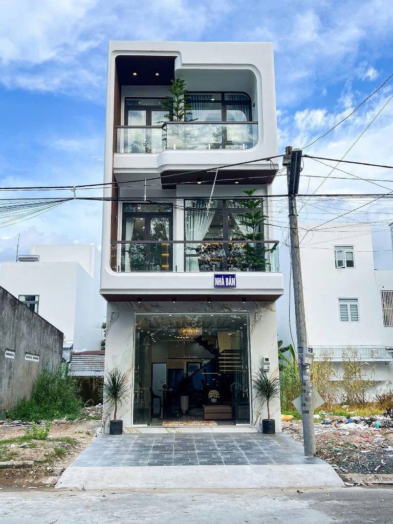Bán nhà Hồ Văn Cống, Bình Dương nhà ngang rộng giá 6 tỷ 8